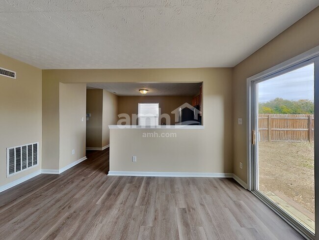 Building Photo - 5705 Valhalla Way