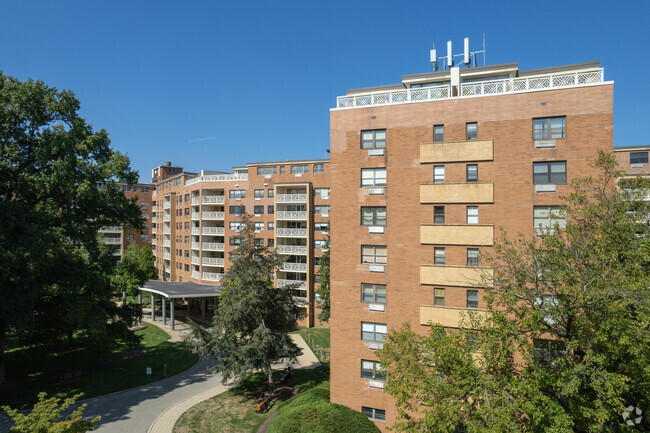 Primary Photo - Elkins Park House