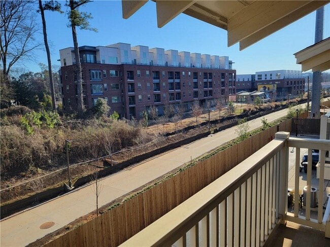 Building Photo - 655 Mead St SE