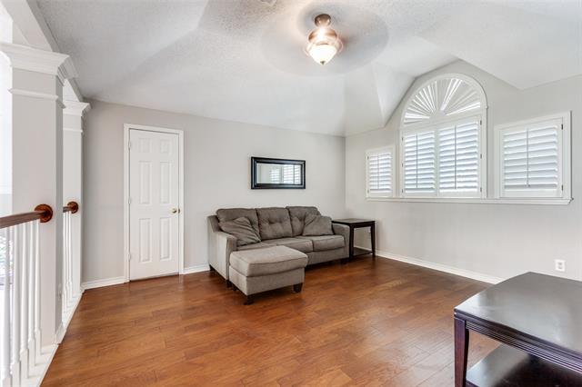 Building Photo - 7406 Southwick Dr