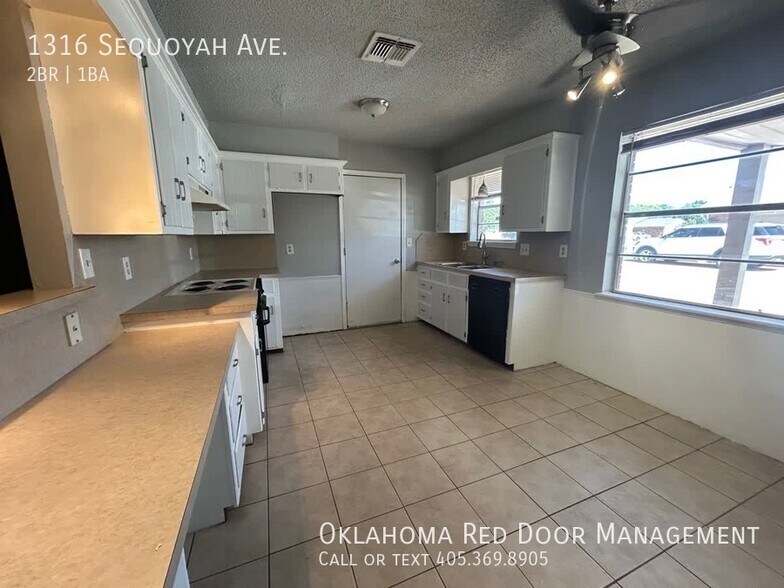 Building Photo - 1316 Sequoyah Ave