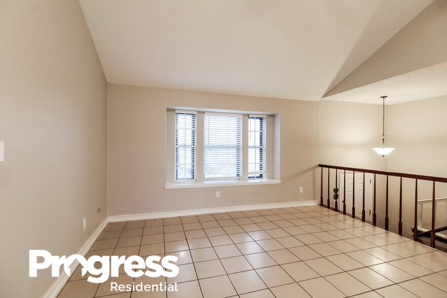 Building Photo - 1417 Wilson Dr
