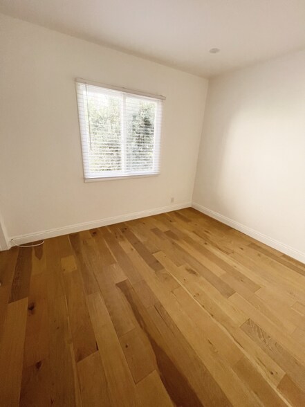 Building Photo - 1521 12th St