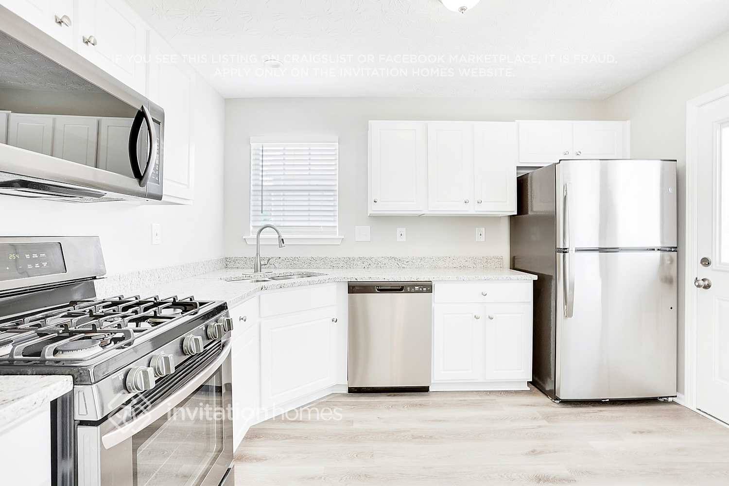 Building Photo - 4103 Lions Gate