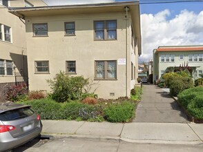 Building Photo - Spacious 1 bedroom apartment, located in t...
