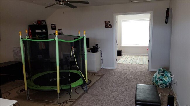 Building Photo - 8863 Broderick St