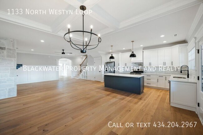 Building Photo - 1133 N Westyn Lp