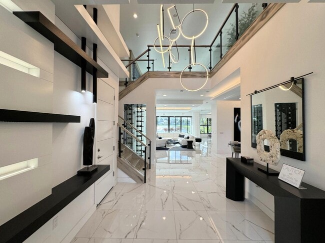 Building Photo - 17299 Pagoda Palms Dr