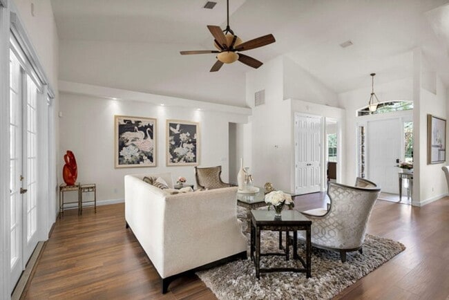 Building Photo - 4754 130th Ave N