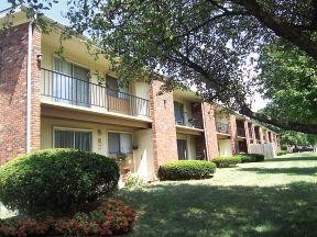 Heatherfield Apartments 3508 Fern Lea Road Louisville, KY 40216 All 1 bedroom apts $535.00 - 6807 West Pages Lane