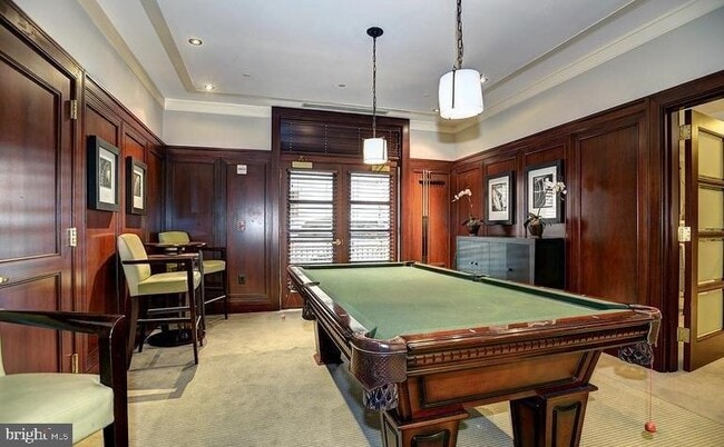 Building Photo - 2425 L St NW