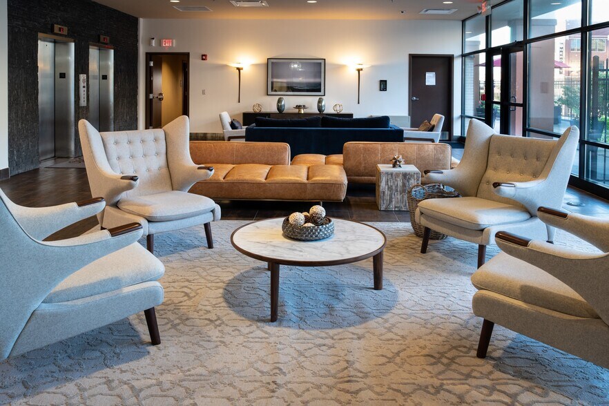 Walnut Tower Apartments 722 Walnut St Kansas City MO 64106