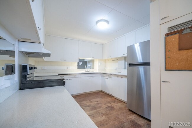 Building Photo - Move in Ready! 1 BD 1 BA home in Aiea ($300 off the first month’s rent if moved in December 21, 2...