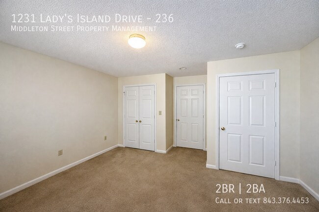 Building Photo - 1231 Ladys Island Dr
