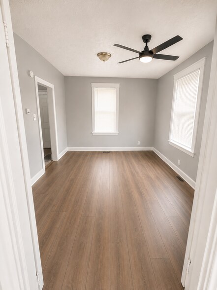 Building Photo - 412 Elberon Ave