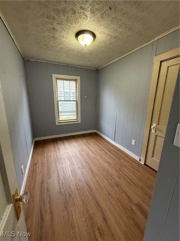 Building Photo - 714 Chester St