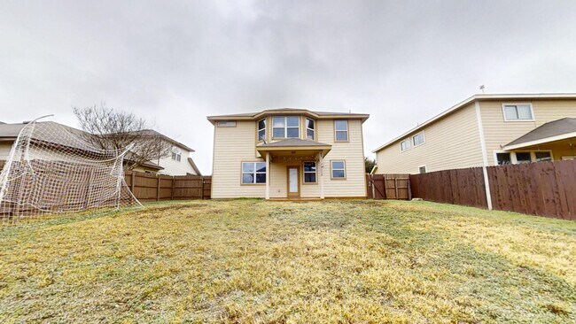Building Photo - 2915 Thunder Gulch