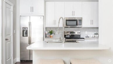 Building Photo - Stella at Riverstone