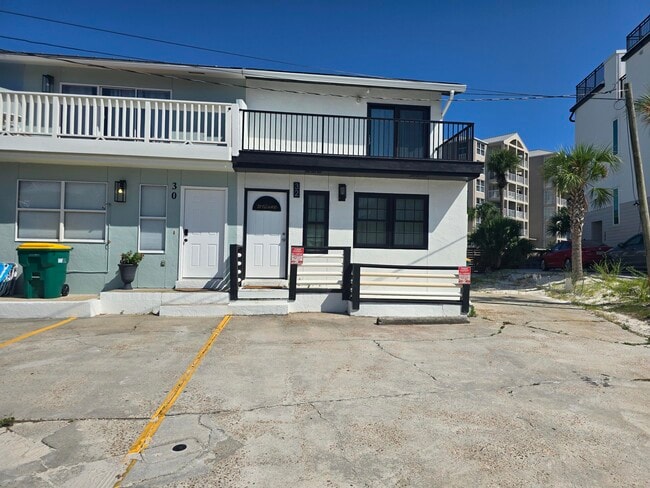 Building Photo - 32 Gulf Breeze Ct