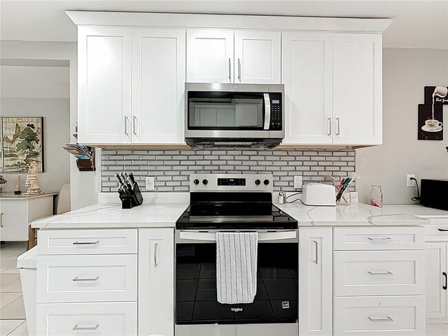 Building Photo - 431 Boca Ciega Point Blvd N