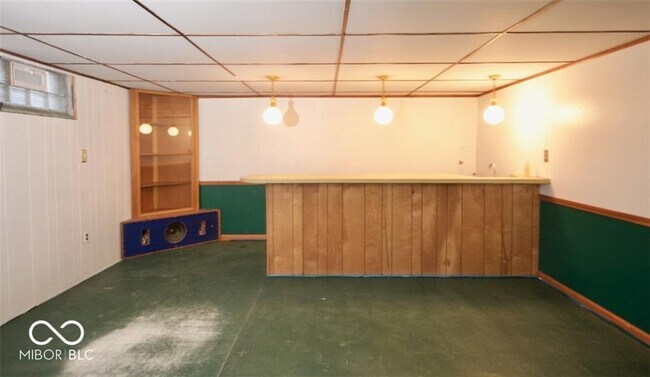 Building Photo - 5430 E 11th St