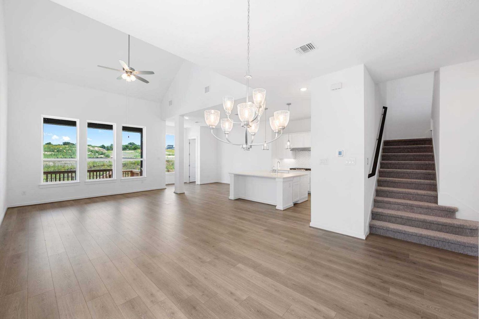 Building Photo - 2901 Black Walnut St