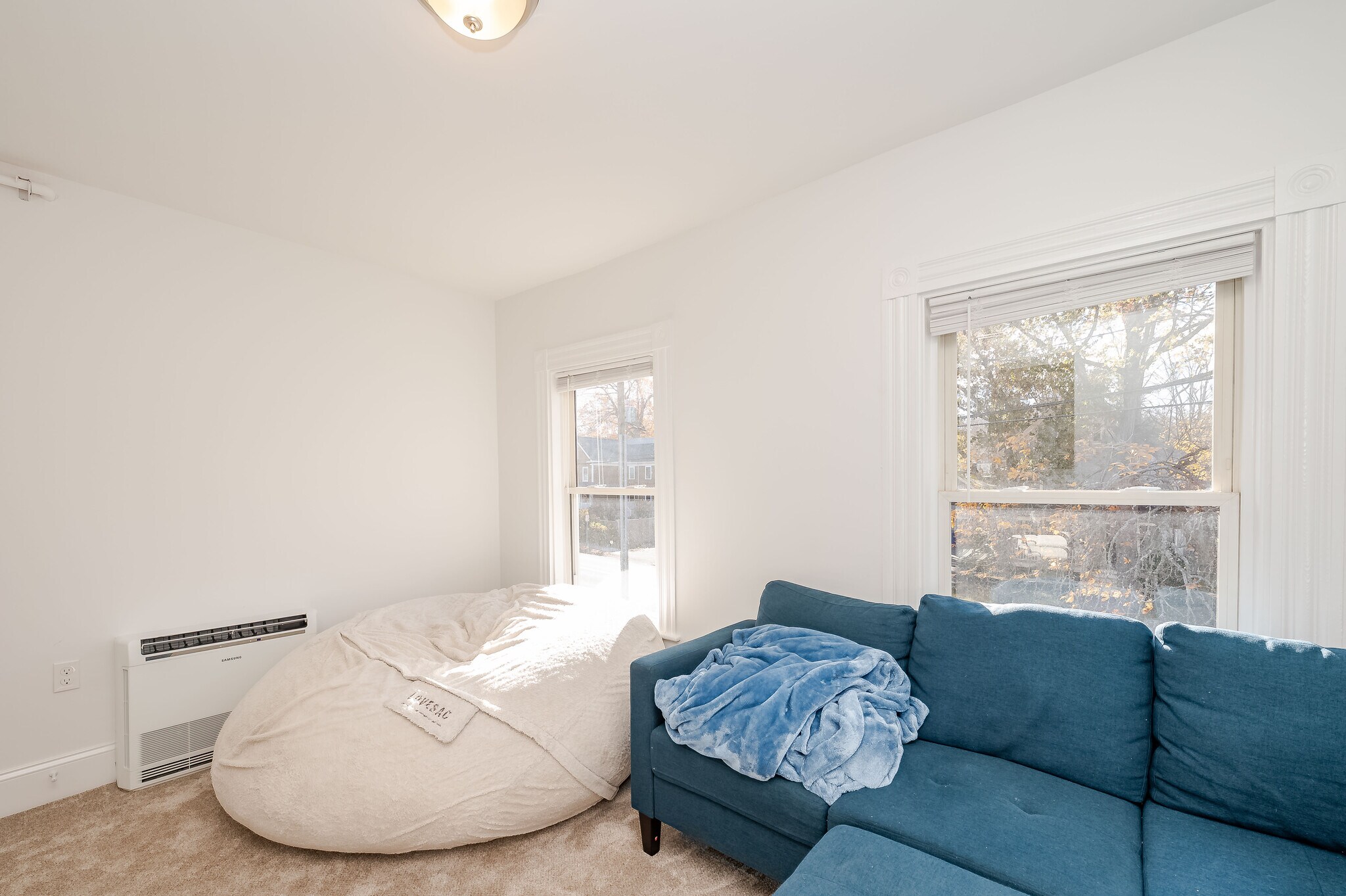 Building Photo - 363 Miller Ave