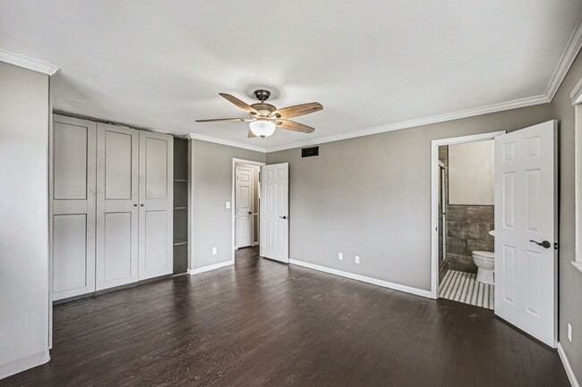 Building Photo - 2613 Rhapsody Dr