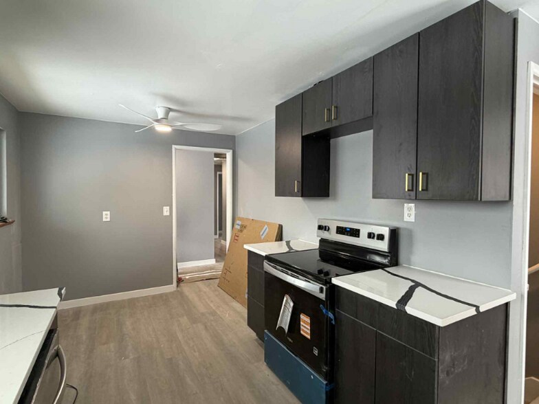 Building Photo - 7530 Eliot St