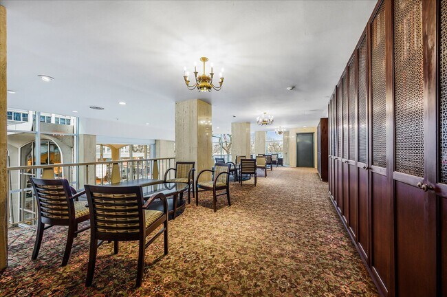 Building Photo - 4250 N Marine Dr