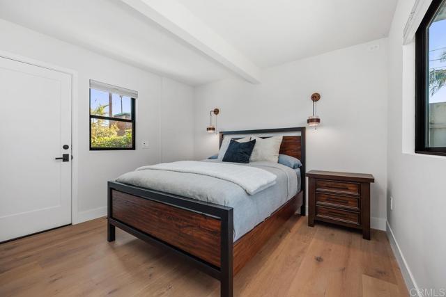 Building Photo - 163 Norfolk Dr