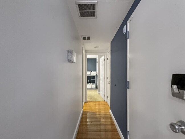 Building Photo - 1715 Latimer St