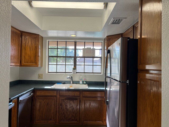 Building Photo - 5950 N 78th St