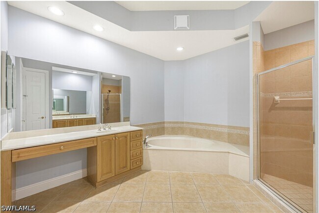 Building Photo - 9142 Cherry Oaks Ln