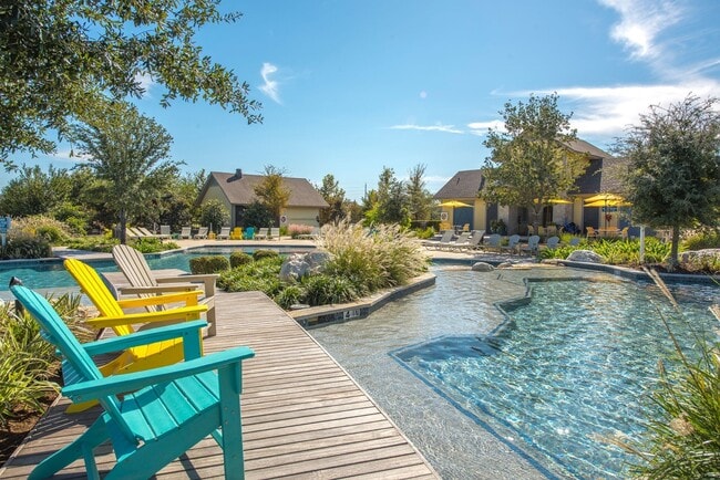 Building Photo - 10707 Deer Path Dr