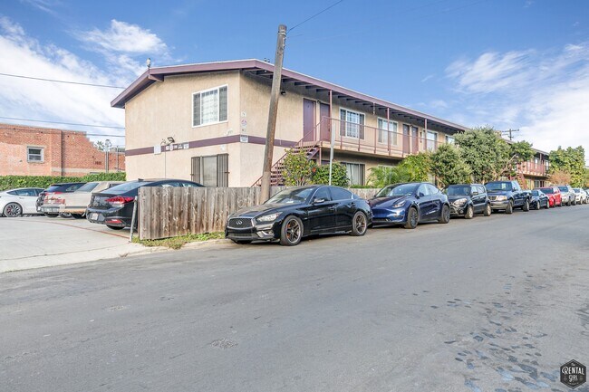 Building Photo - 313 Mildred Ave
