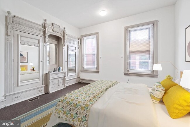 Primary Photo - 2118 N Carlisle St