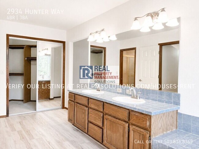 Building Photo - 2934 Hunter Way