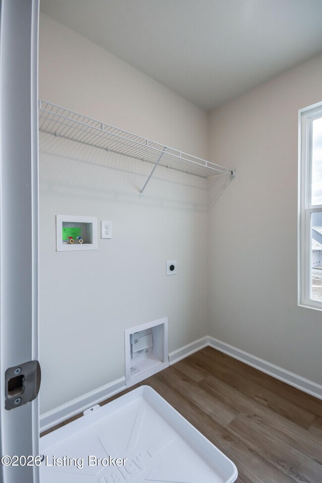 Building Photo - 16909 Aiken Rdg Cir