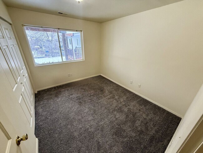 Building Photo - 1324 S 2nd St W