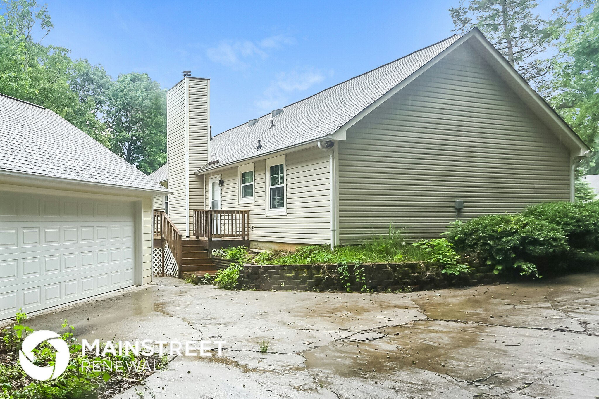 Building Photo - 10003 Greenwood Ct