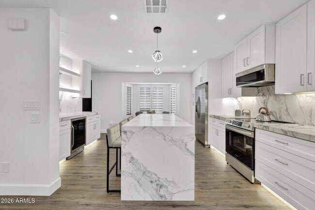 Building Photo - 4760 W Wahalla Ln