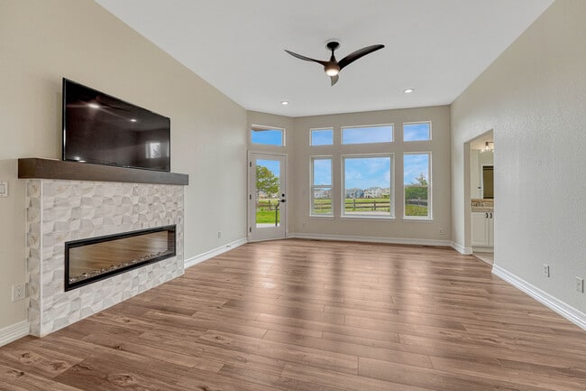 Building Photo - 11700 Coeur D Alene Dr