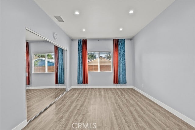 Building Photo - 7239 Kraft Ave