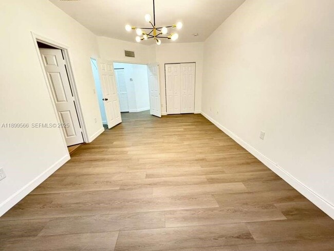 Building Photo - 2962 NW 35th Ave