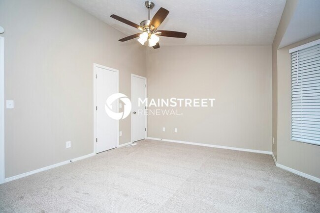 Building Photo - 3 Bedroom Pet-Friendly Home in Lithonia, GA with Main Street Renewal