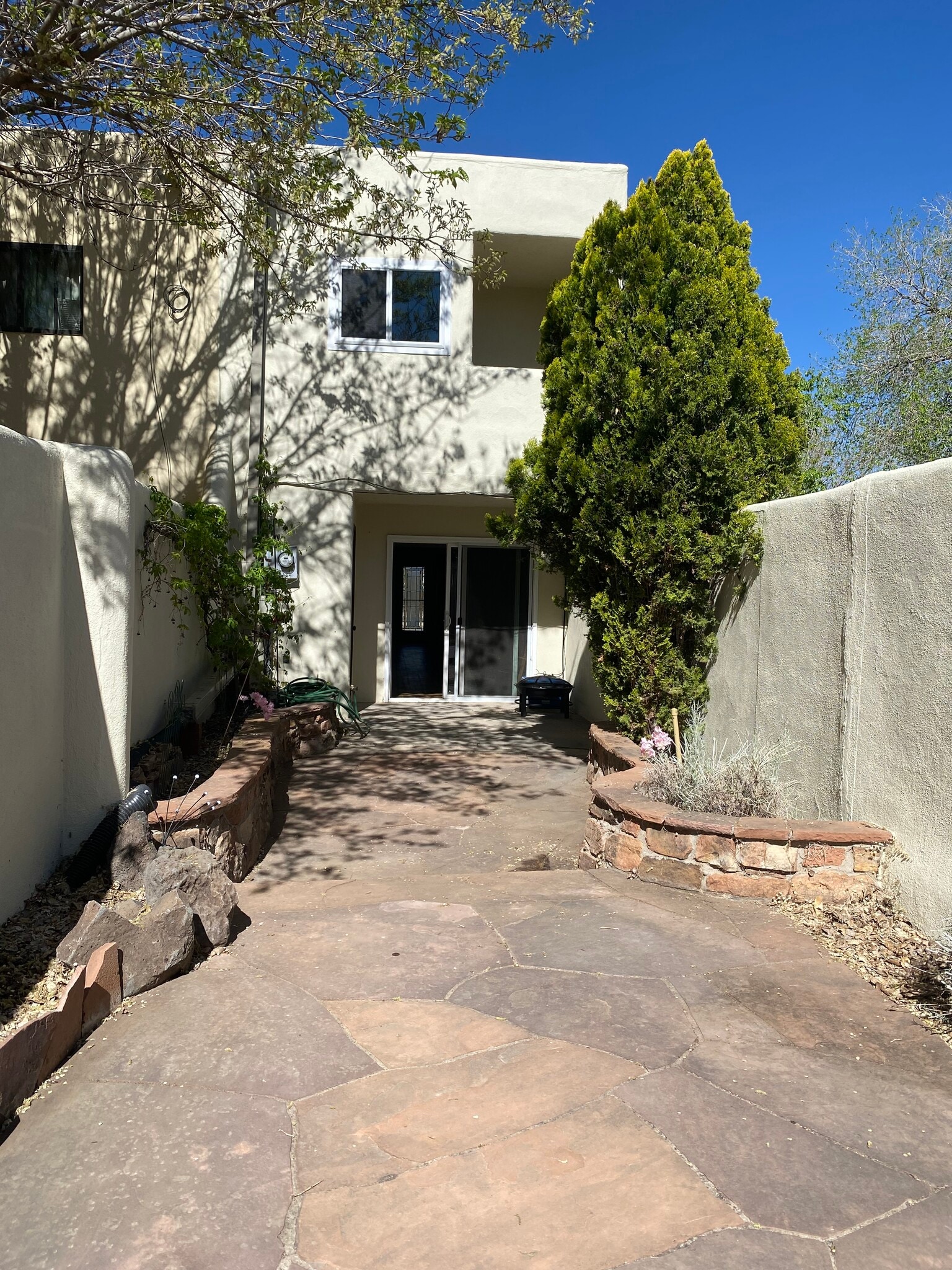 Private Walled Back Patio - 2732 Calle Anna Jean