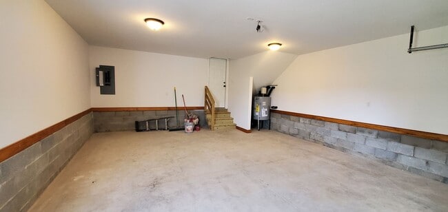 Building Photo - Beautiful New Construction Home with Spacious Layout