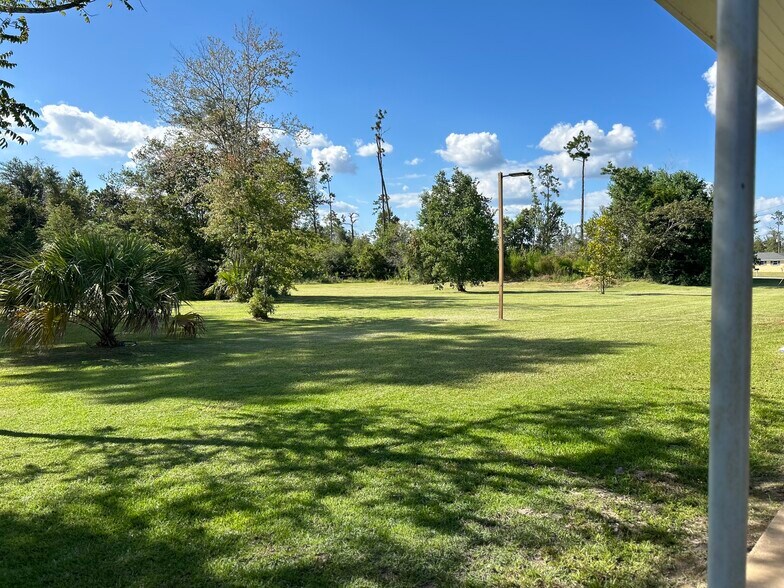 Back Yard - 2511 Mashburn Rd