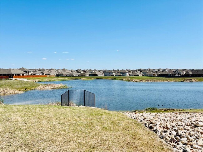 Building Photo - 4600 Ercolano Ln